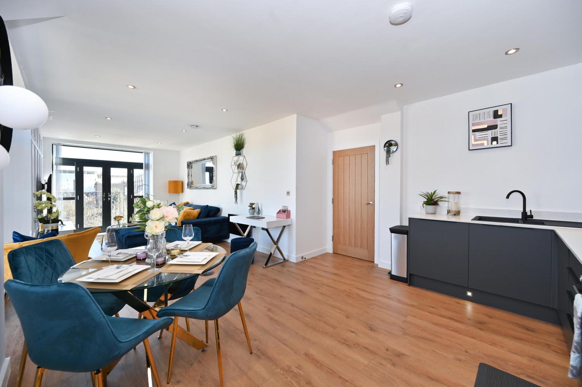 Spacious Designer 2Br Executive Apt, Near Beach & Marina, Central Location Ramsgate Extérieur photo